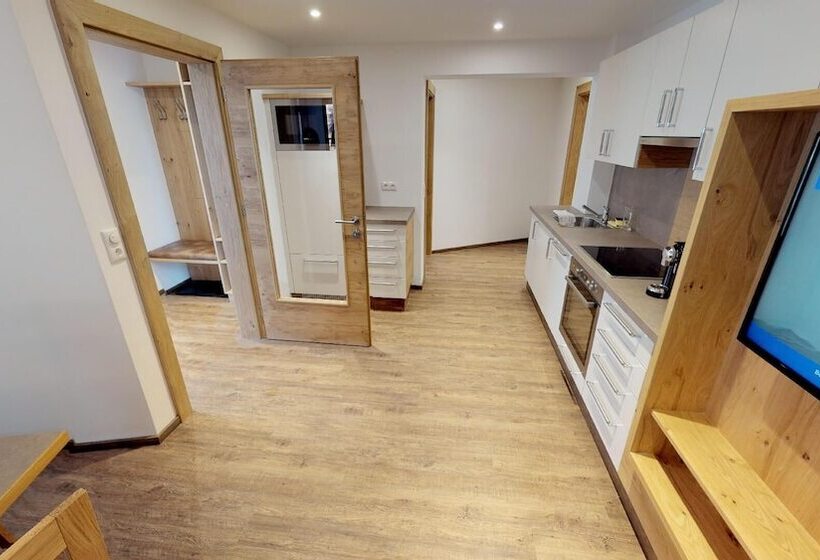 فندق Pension Bergkristall