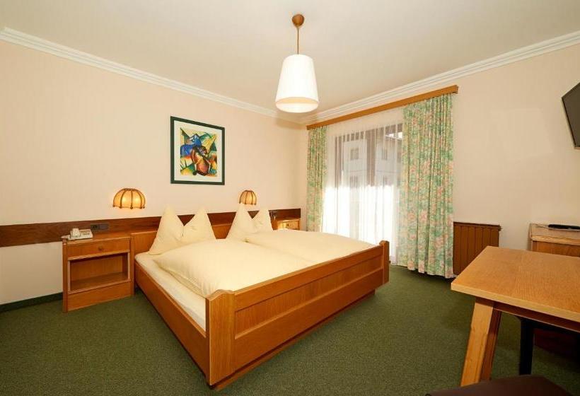 فندق Pension Ebnerwirt