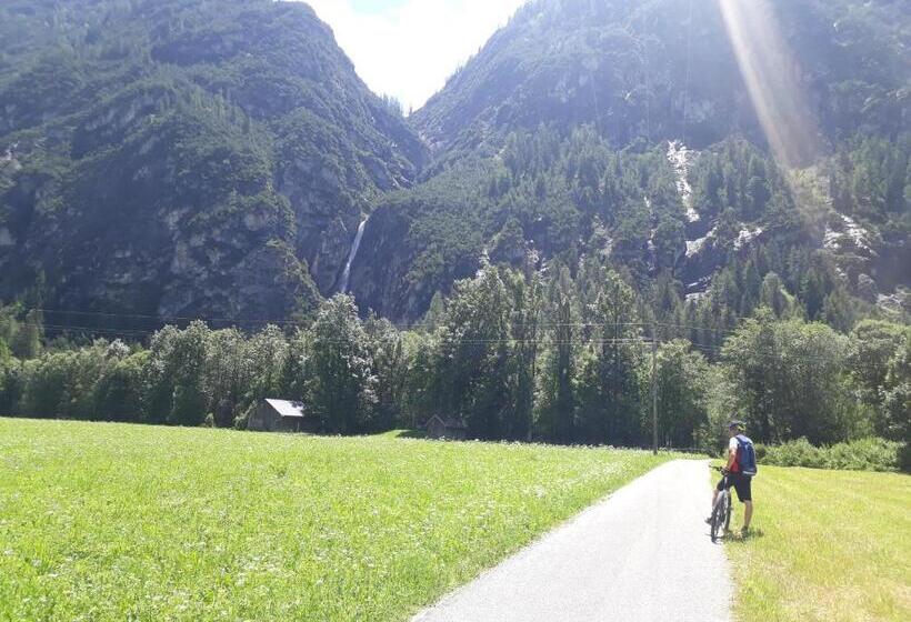 בית מלון כפרי Pension Leitner