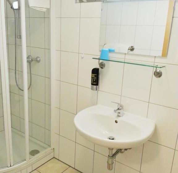 酒店 Pension Weisses Lamm