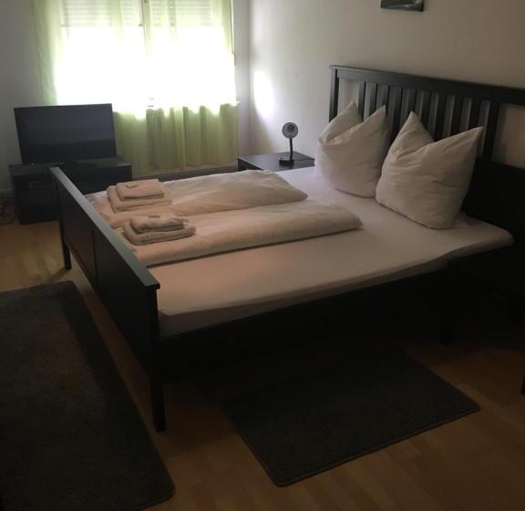 ホテル Pension Sunnseitn   Gasthof   Café   Weinkeller