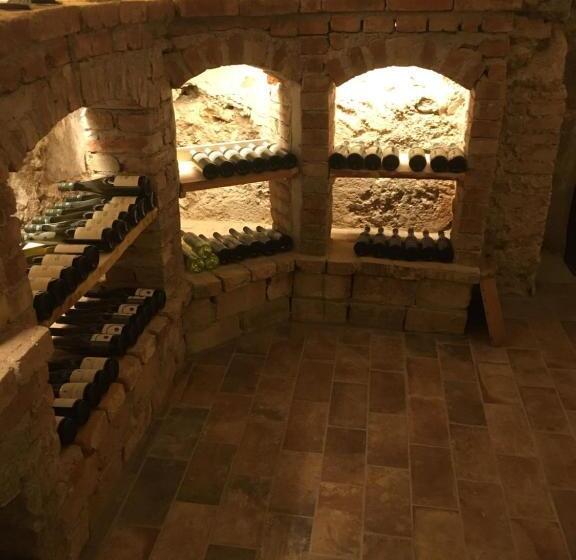 ホテル Pension Sunnseitn   Gasthof   Café   Weinkeller