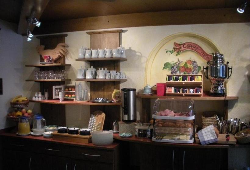 هتل Pension Und Apartments Landhaus Marie