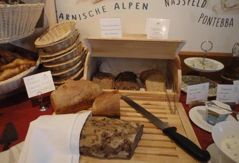 酒店 Schloss Lerchenhof