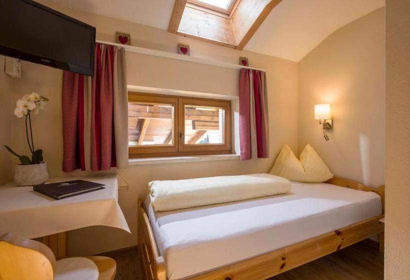 ホテル Sonnleiten