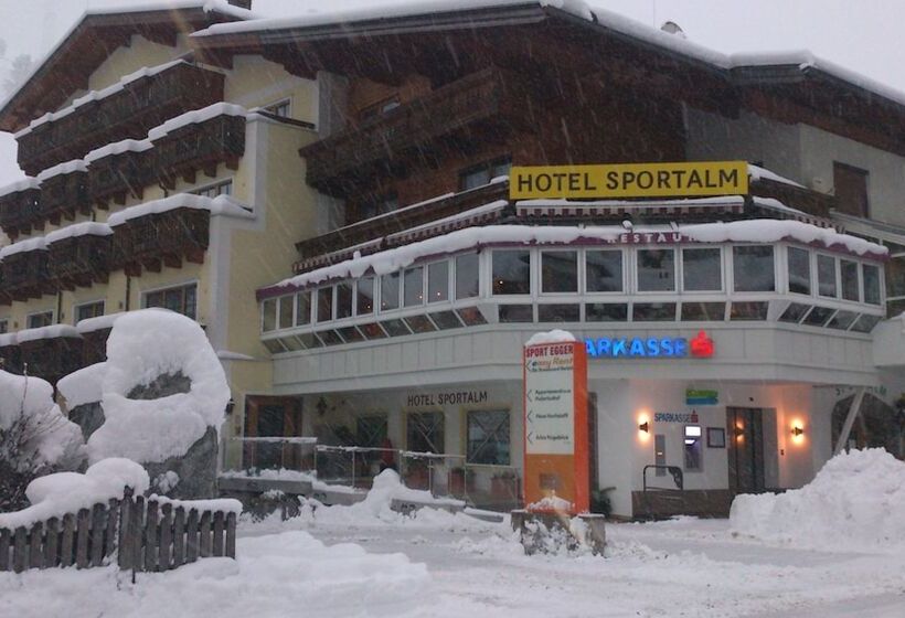 호텔 Sportalm