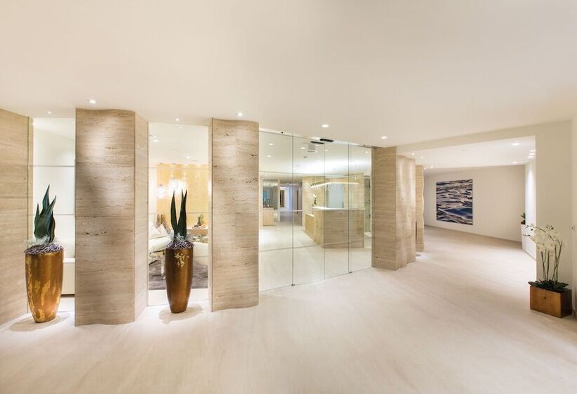 Отель Trofana Royal 5 Sterne Superior Resort