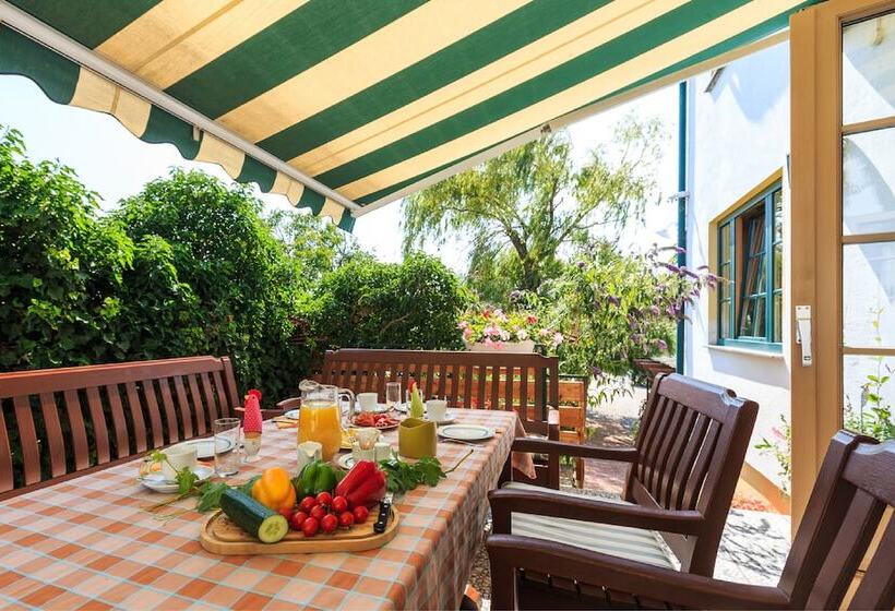 Отель Wein & Landhaus Willi Opitz