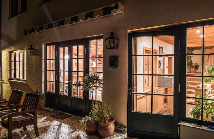 Отель Wein & Landhaus Willi Opitz