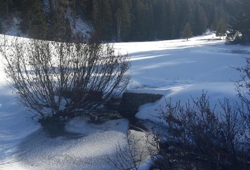 בית מלון כפרי Wirtshaus Zum Wiesejaggl