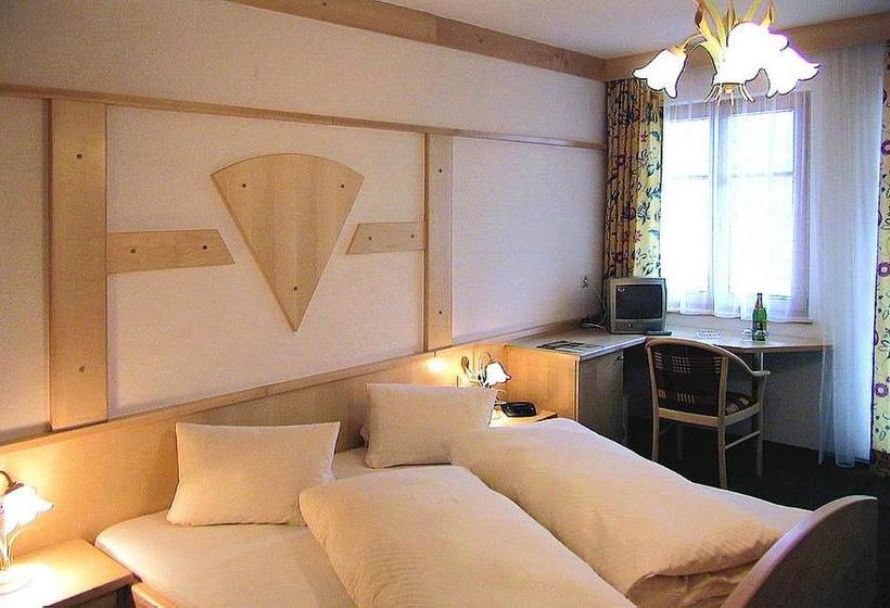 בית מלון כפרי Wirtshaus Zum Wiesejaggl