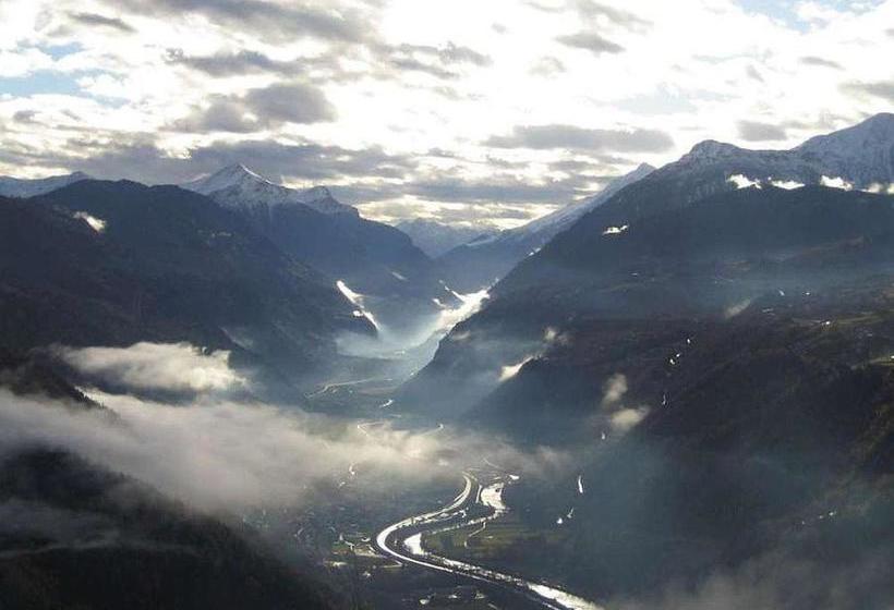 בית מלון כפרי Wirtshaus Zum Wiesejaggl