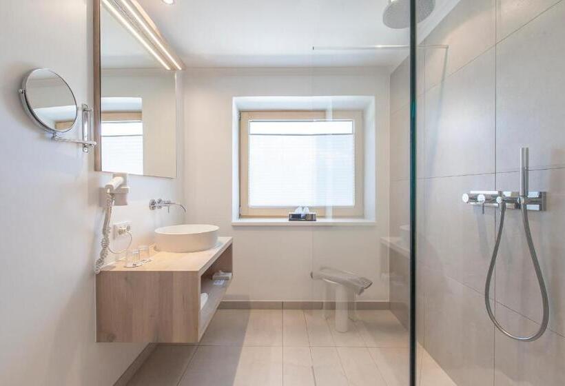 호텔 B&b Zur Schanz