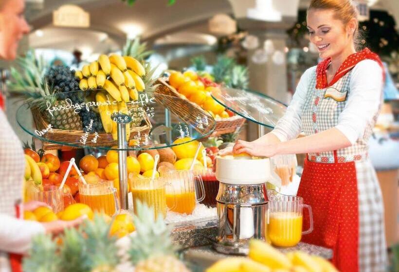 Landzeit Motor Hotel Mondsee