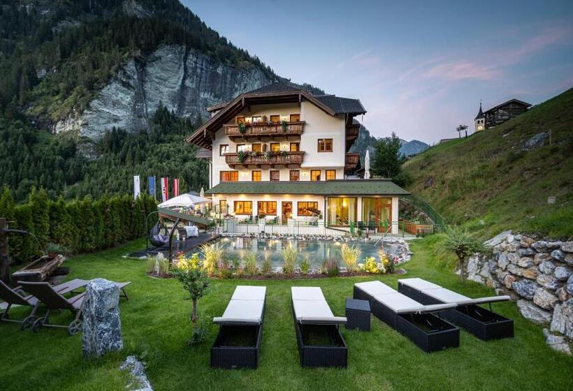 Naturhotel Huettenwirt In Middle Of Nature