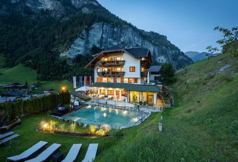 Naturhotel Huettenwirt In Middle Of Nature