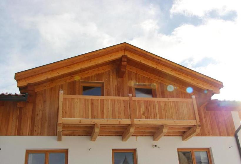 پانسیون Alpenrose Apart