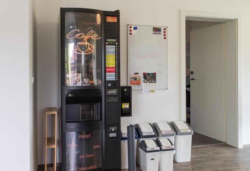 Smart Motel