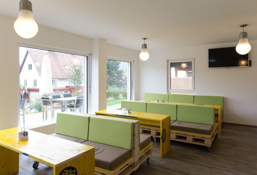Smart Motel