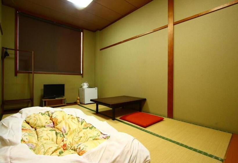 日本料理旅館いすゞ