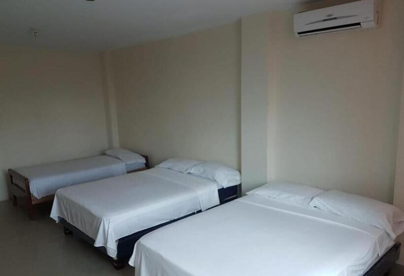 هاستل El Sol Dorado