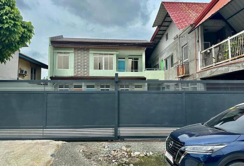 هاستل Patrick’s Haven