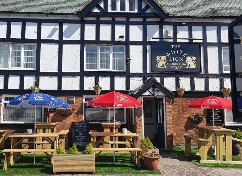 호스텔 The White Lion Inn