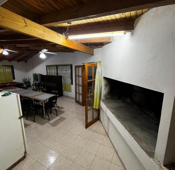 הוסטל Villa Celestino