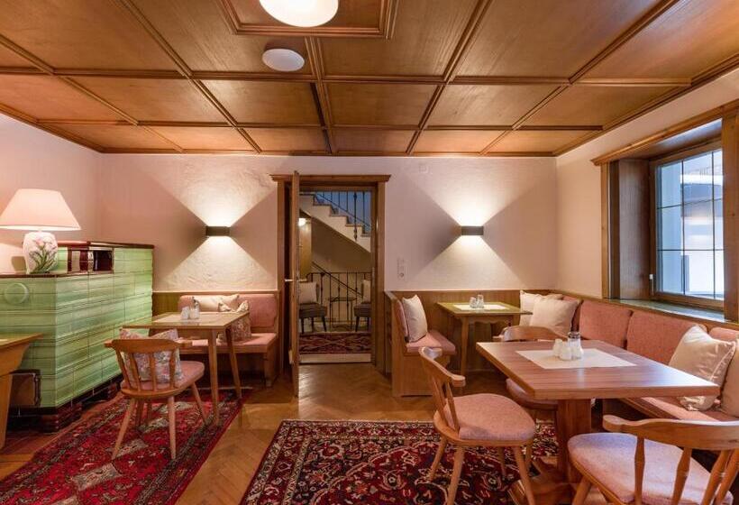 تختخواب و صبحانه Manni Gästehaus