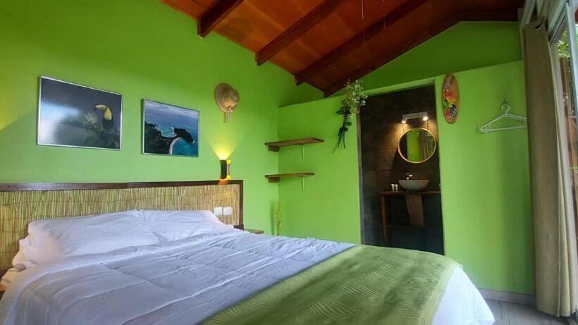 مبيت وإفطار Casita Maripier Colón