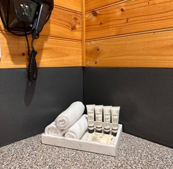 민박 The River Retreat Buchan