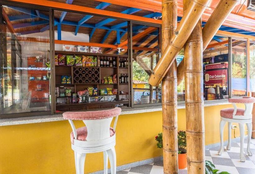 De La Vega Hotel Campestre