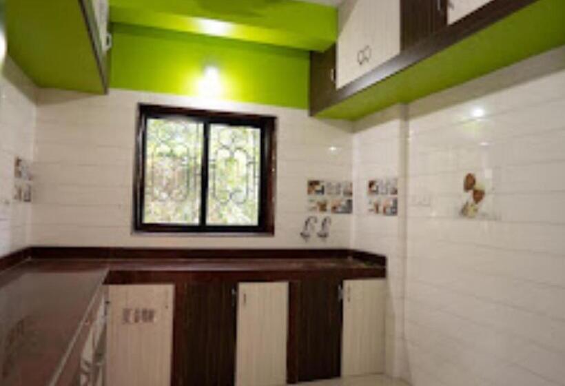 호텔 Dhanashree Riverview  Goa