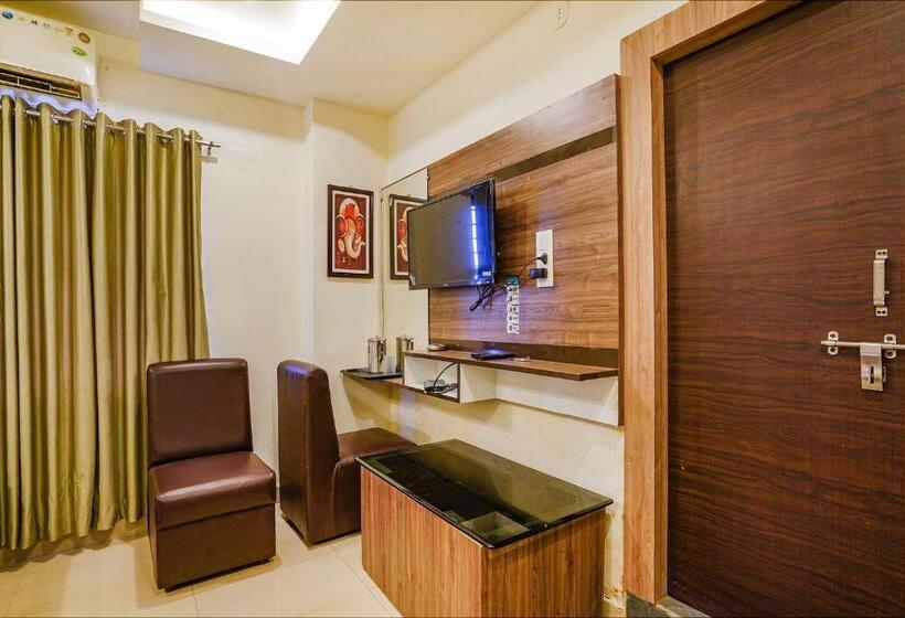 Fabhotel Raj Vihar Residency