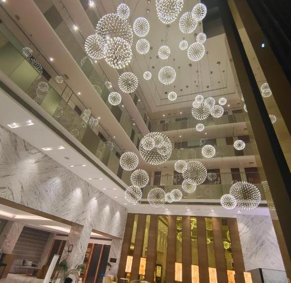 فندق Himland East