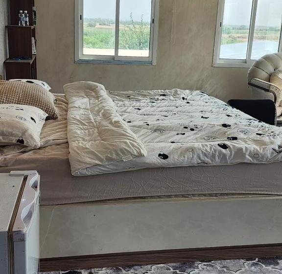 Отель Bostan Farm