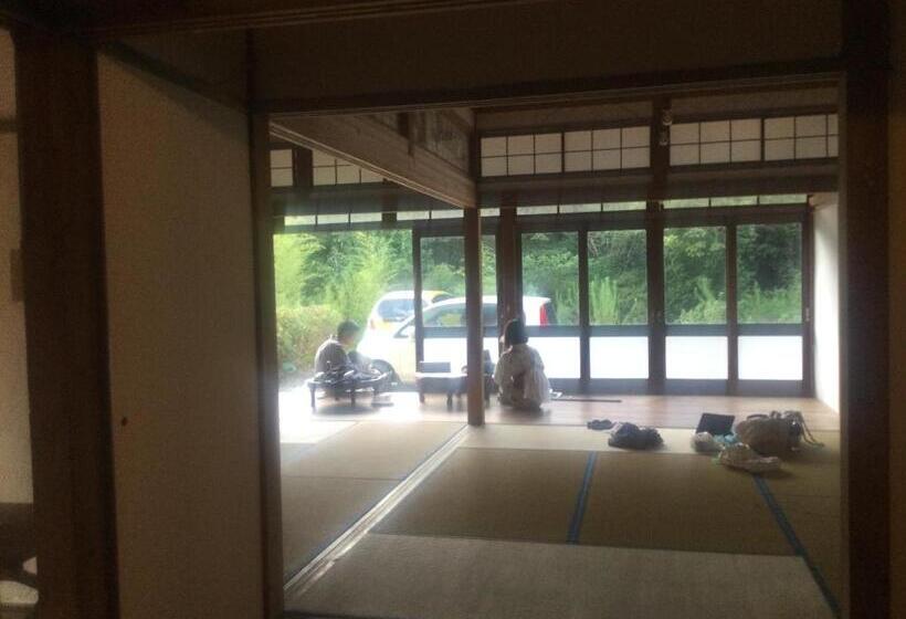 בית מלון כפרי 朝食付き唐津里山の宿&ヨガ兎と亀