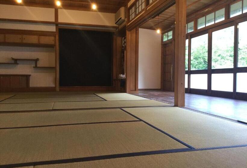 בית מלון כפרי 朝食付き唐津里山の宿&ヨガ兎と亀