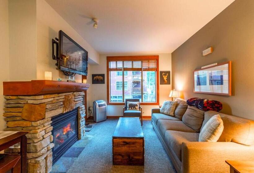 酒店 589  Village 1bed 1bath Condo With Pool Spa And Walk To Gondola