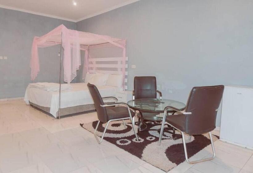 호텔 Adams Lodges Ltd