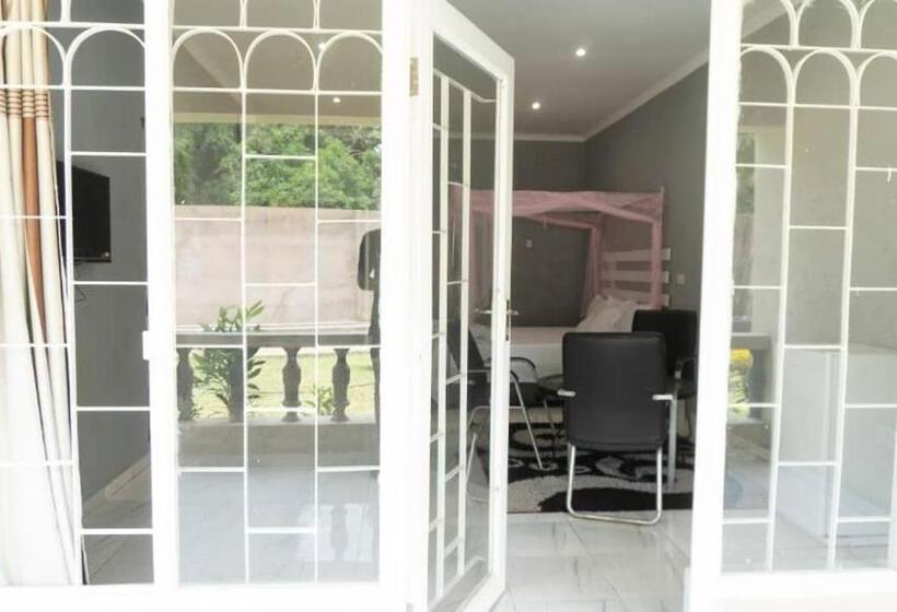 호텔 Adams Lodges Ltd