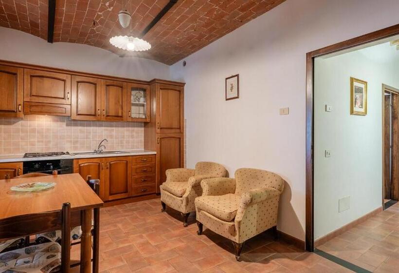 هتل Agriturismo Fadanelli   La Cantina