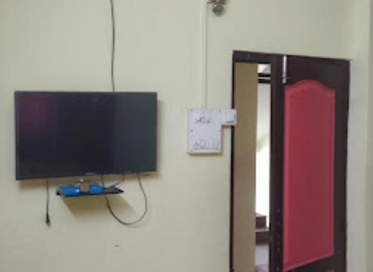 호텔 Ambai Bhakt Niwas Tuljabhavani Pujari, Tuljapur