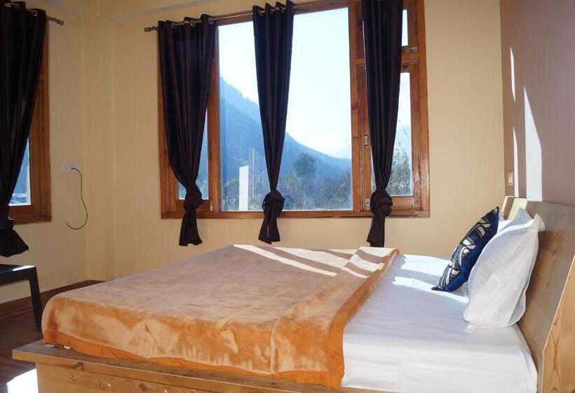 هتل Apple Garden Katagla Kasol