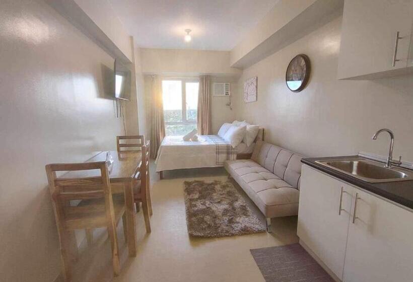 هتل Avida Iloilo Tower 3 411