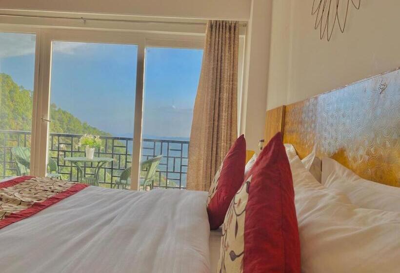 酒店 Barog Hill Top Inn