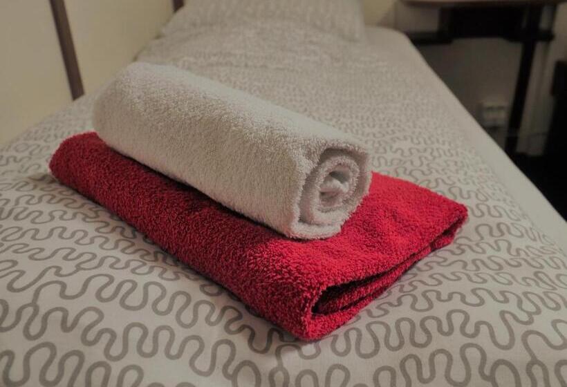 هتل Boat Sarah Groningen