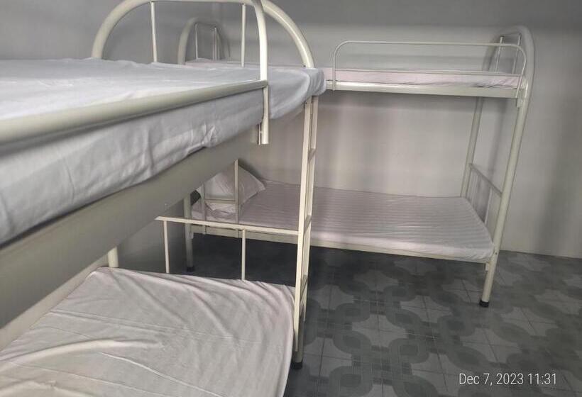 בית מלון כפרי Rhythm Bollywood Guesthouse