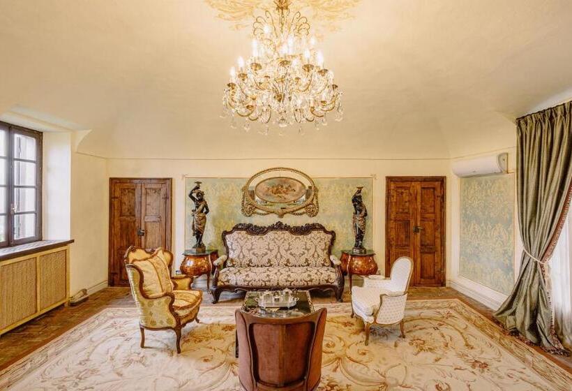 호텔 Castello Di Casalborgone