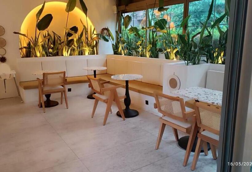 בית מלון כפרי Coastline